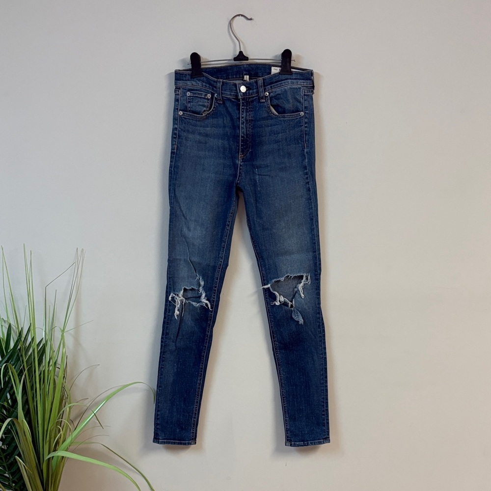 Rag & Bone High Rise Distressed Blue skinny Jeans  in Bonnie size 28